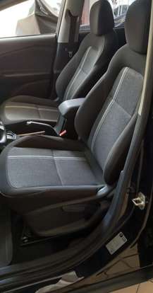 CHEVROLET-TRACKER-2023