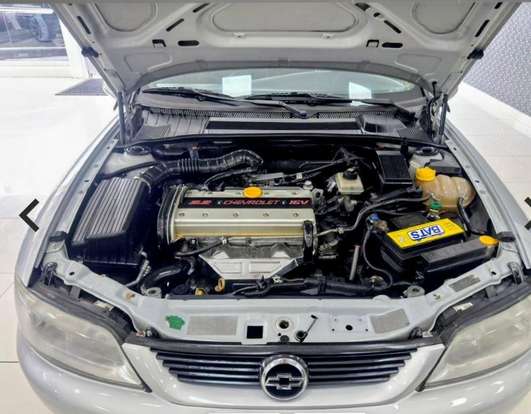 CHEVROLET-VECTRA-2000