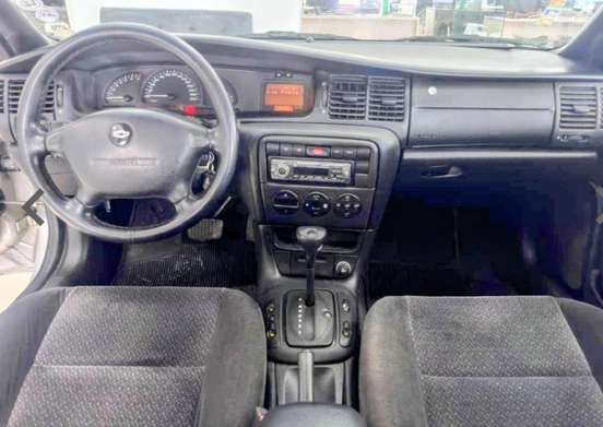 CHEVROLET-VECTRA-2000