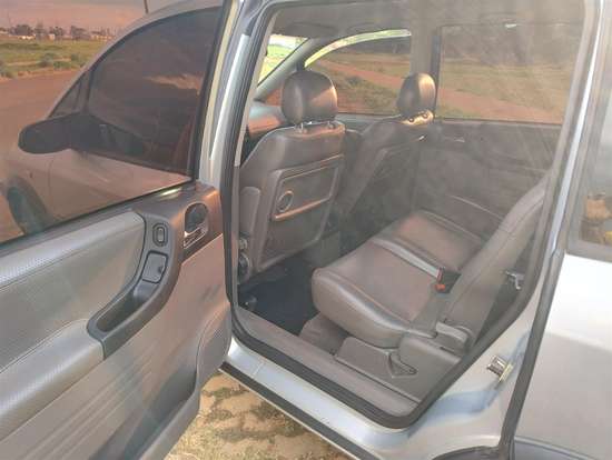 CHEVROLET-ZAFIRA-2010