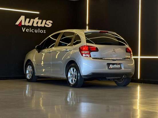CITROËN-C3-1.6 TENDANCE 16V FLEX 4P AUTOMÁTICO CITROËN-C3-2015