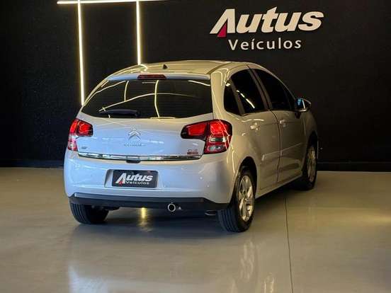 CITROËN-C3-1.6 TENDANCE 16V FLEX 4P AUTOMÁTICO CITROËN-C3-2015