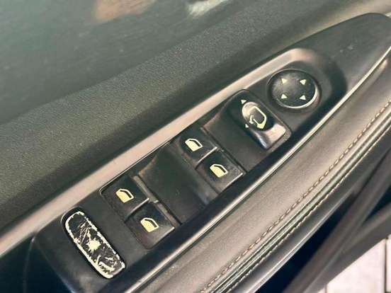 CITROËN-C4-2.0 EXCLUSIVE 16V FLEX 4P AUTOMÁTICO CITROËN-C4-2010