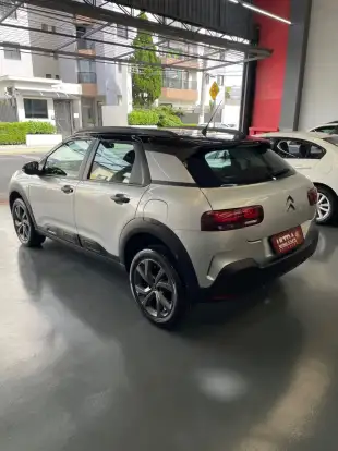 CITROËN-C4 CACTUS-1.6 VTI 120 FLEX FEEL EAT6 CITROËN-C4 CACTUS-2022