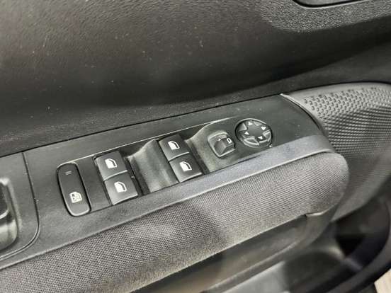 CITROËN-C4 CACTUS-1.6 VTI 120 FLEX FEEL EAT6 CITROËN-C4 CACTUS-2022