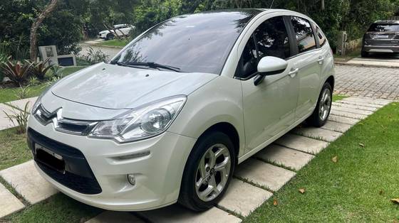 CITROËN C3 1.6 VTI 120 FLEX EXCLUSIVE EAT6