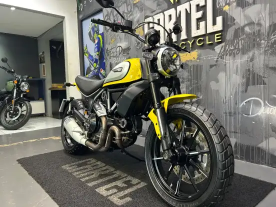 DUCATI-SCRAMBLER CLASSIC-2020