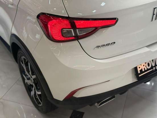 FIAT-ARGO-2017