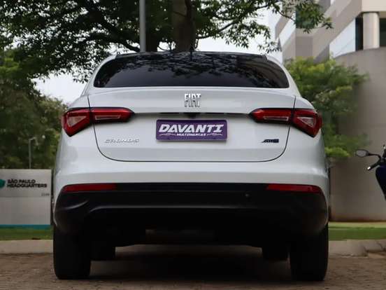 FIAT-CRONOS-1.8 E.TORQ FLEX DRIVE AT6 FIAT-CRONOS-2019
