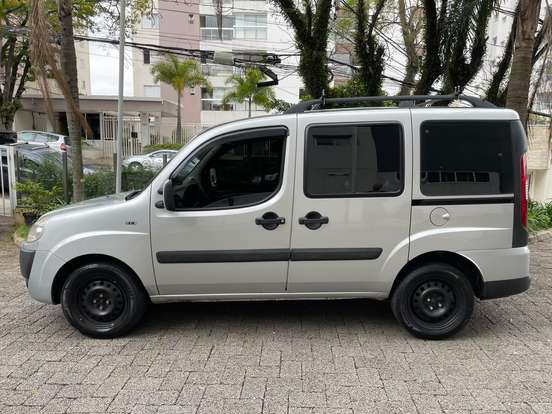 FIAT-DOBLÒ-1.8 MPI ESSENCE 7L 16V FLEX 4P MANUAL FIAT-DOBLÒ-2015
