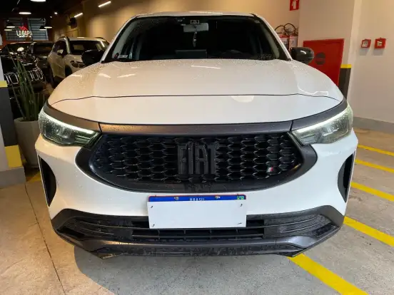 FIAT-FASTBACK-2024