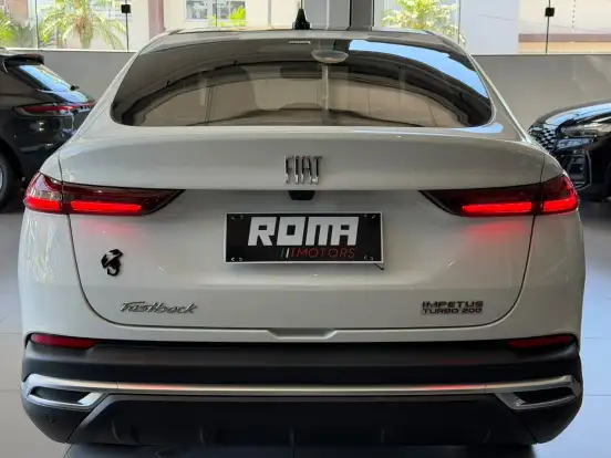 FIAT-FASTBACK-2023