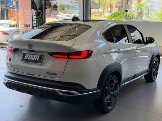 FIAT-FASTBACK-2023