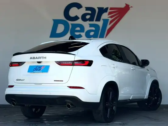 FIAT-FASTBACK-1.3 TURBO 270 FLEX ABARTH AT6 FIAT-FASTBACK-2025