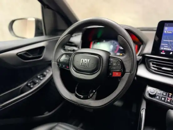 FIAT-FASTBACK-2022