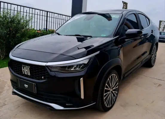 FIAT-FASTBACK-2024