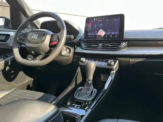 FIAT-FASTBACK-2022