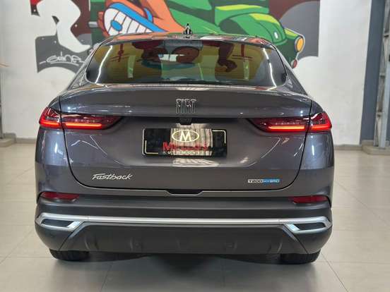 FIAT-FASTBACK-2025