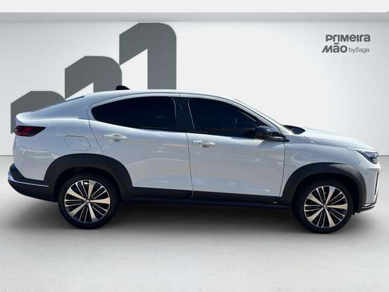 FIAT-FASTBACK-2024