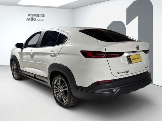 FIAT-FASTBACK-2024