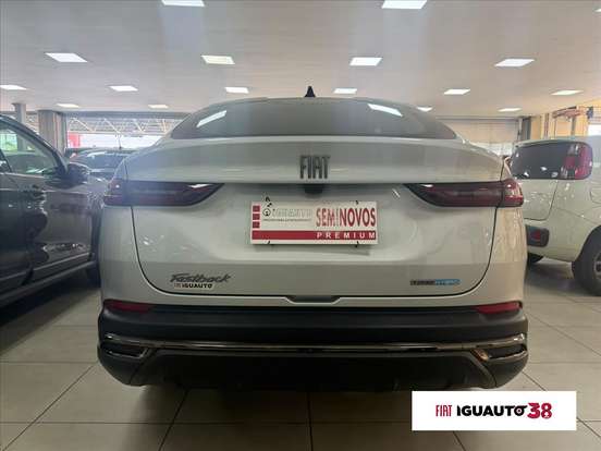 FIAT-FASTBACK-2025