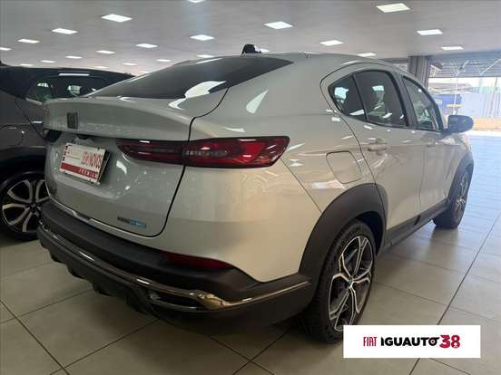 FIAT-FASTBACK-2025