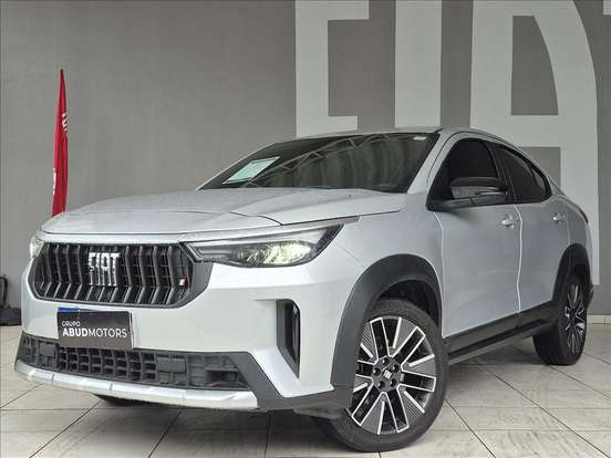 FIAT-FASTBACK-2025