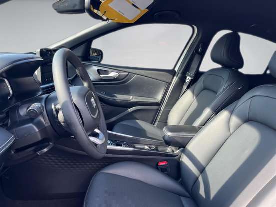 FIAT-FASTBACK-2025