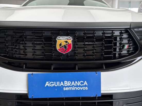 FIAT-FASTBACK-1.3 TURBO 270 FLEX ABARTH AT6 FIAT-FASTBACK-2024