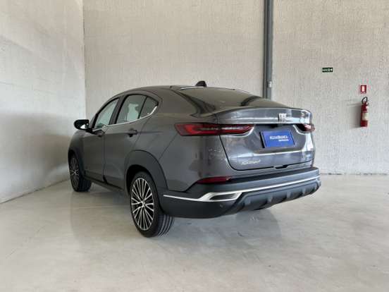 FIAT-FASTBACK-2024