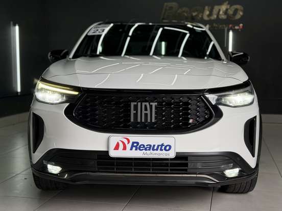 FIAT-FASTBACK-2022