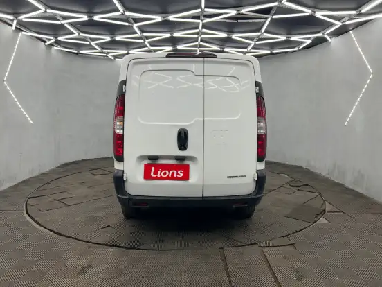 FIAT-FIORINO-2023