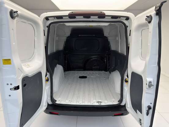 FIAT-FIORINO-2023