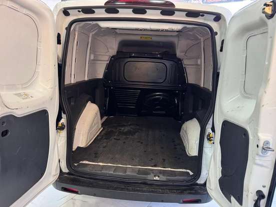 FIAT-FIORINO-2023
