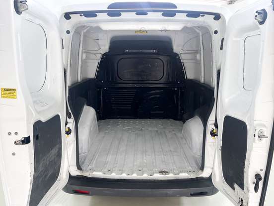 FIAT-FIORINO-2021