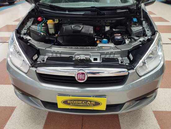 FIAT-GRAND SIENA-1.6 MPI ESSENCE 16V FLEX 4P AUTOMATIZADO FIAT-GRAND SIENA-2015
