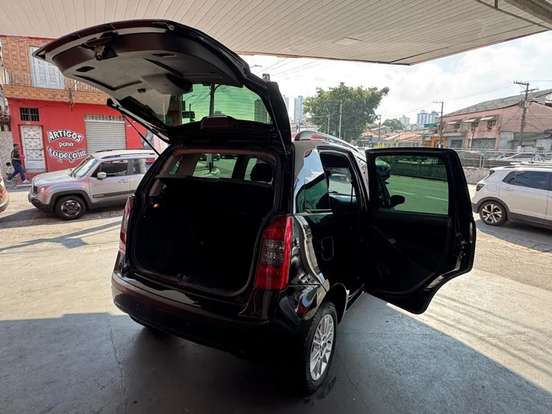 FIAT-IDEA-1.4 MPI ELX 8V FLEX 4P MANUAL FIAT-IDEA-2010