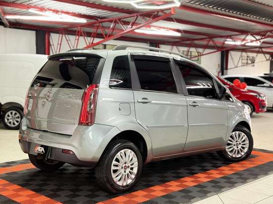 FIAT-IDEA-1.6 MPI ESSENCE 16V FLEX 4P MANUAL FIAT-IDEA-2010