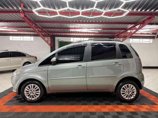 FIAT-IDEA-1.6 MPI ESSENCE 16V FLEX 4P MANUAL FIAT-IDEA-2010