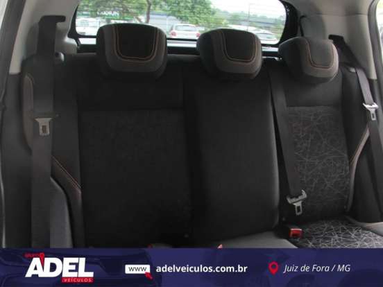 FIAT-MOBI-1.0 EVO FLEX TREKKING MANUAL FIAT-MOBI-2025