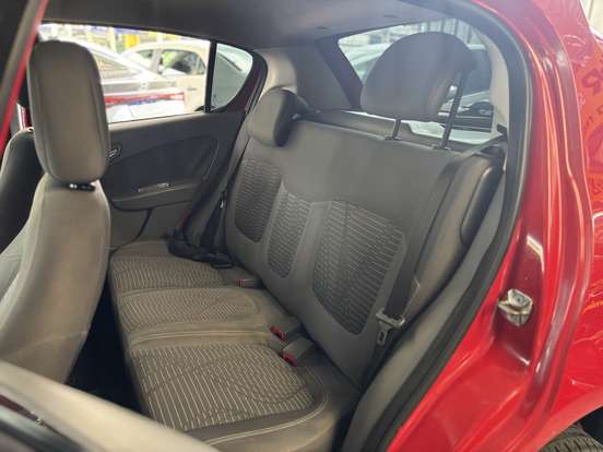 FIAT-PALIO-2015