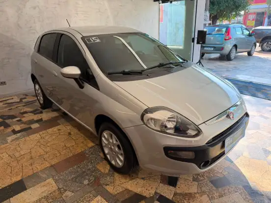 FIAT-PUNTO-2014