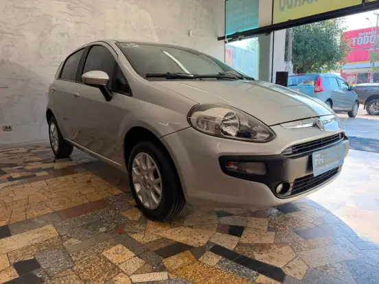 FIAT-PUNTO-2014