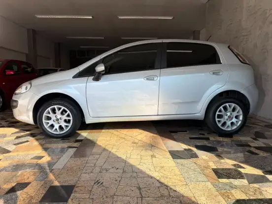 FIAT-PUNTO-1.4 ATTRACTIVE 8V FLEX 4P MANUAL FIAT-PUNTO-2014