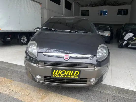 FIAT-PUNTO-1.6 ESSENCE 16V FLEX 4P AUTOMATIZADO FIAT-PUNTO-2015