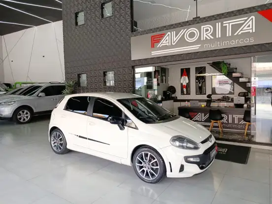 FIAT-PUNTO-1.8 BLACKMOTION 16V FLEX 4P AUTOMATIZADO FIAT-PUNTO-2014