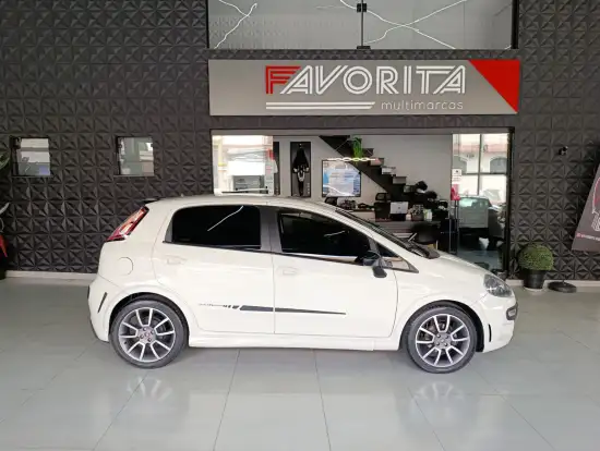FIAT-PUNTO-2014