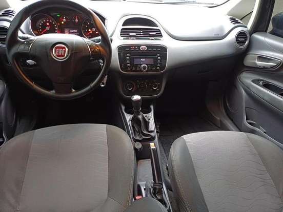 FIAT-PUNTO-1.6 ESSENCE 16V FLEX 4P MANUAL FIAT-PUNTO-2015