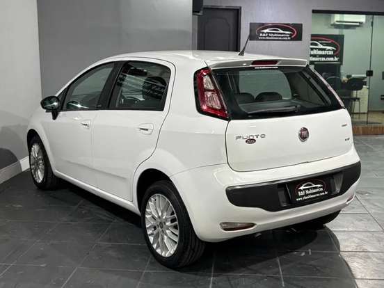 FIAT-PUNTO-2012