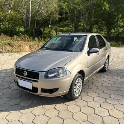 FIAT-SIENA-2010